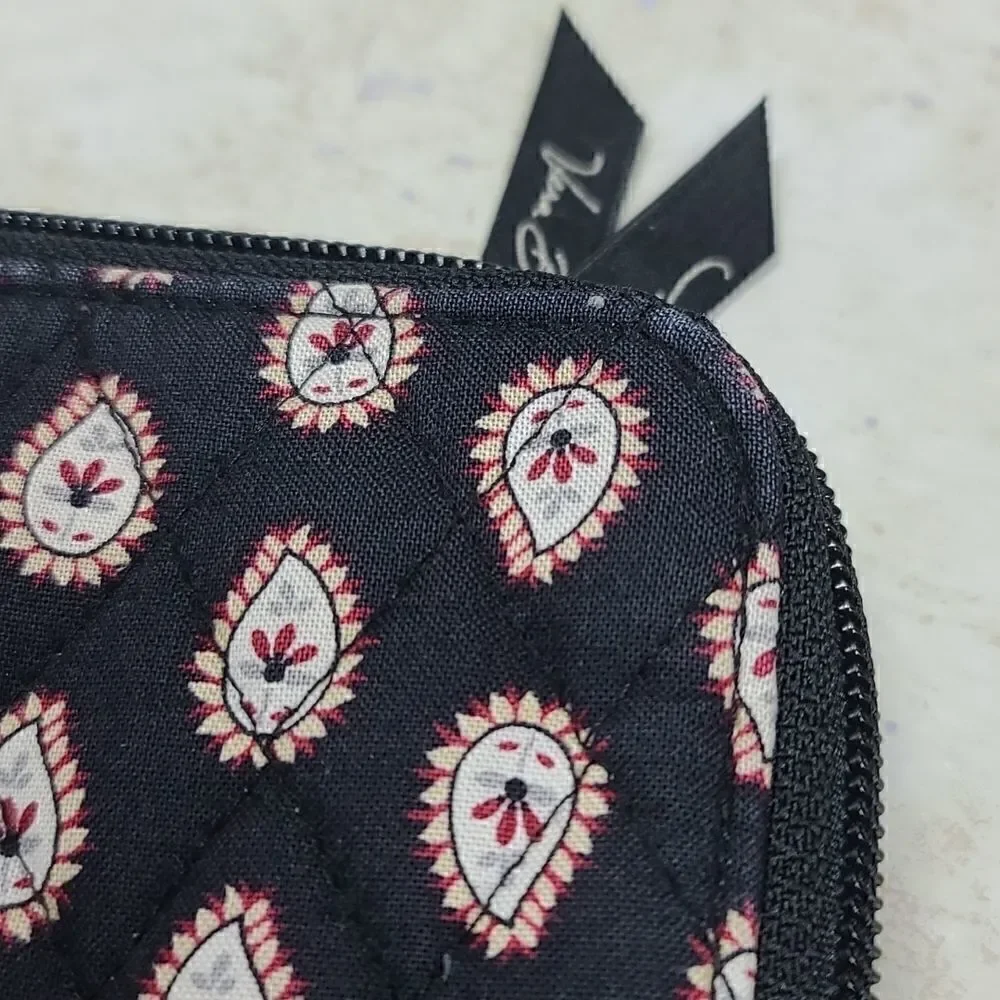 Vera Bradley 